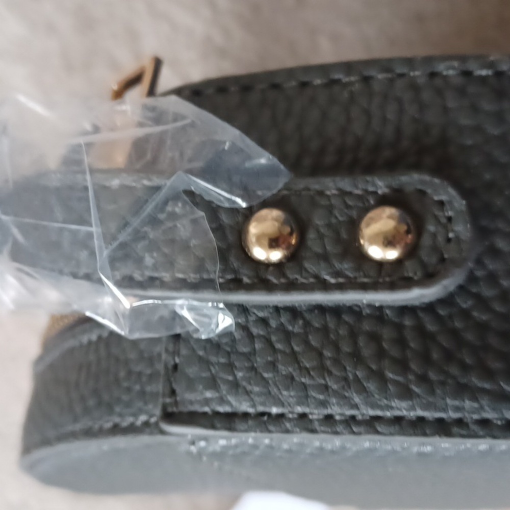 NWT Henny and Lev Cecilia Circle Crossbody Bag Dark Gray - Picture 7 of 7
